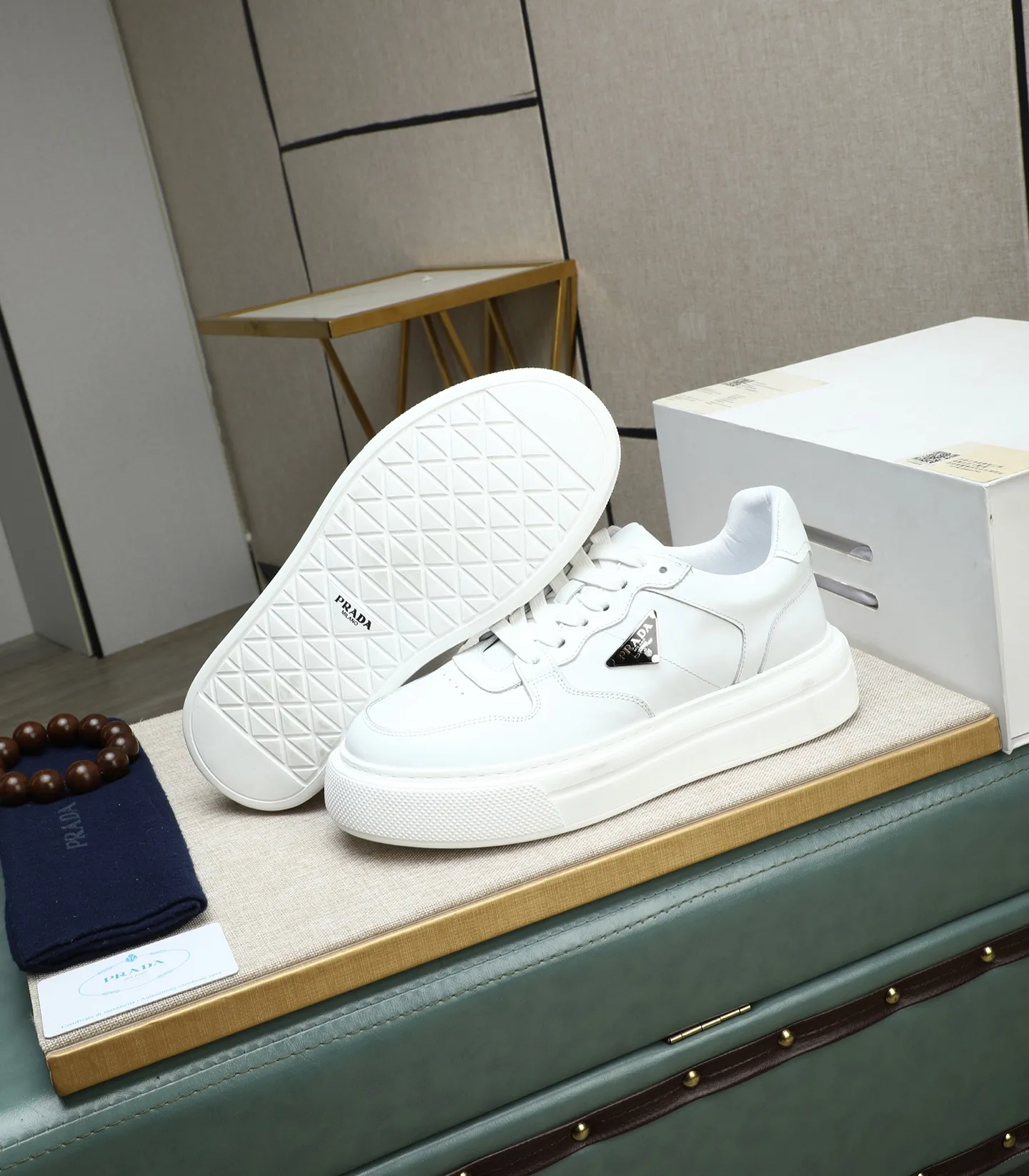 Men's shoes 💰500 🌹🌹[PRADA—Prada] 2025 latest model 🙈original replica! 👟👟👟Available here. The workmanship is top-notch. The upper is made of Italian 🇮🇹Imported calfskin. ❗️Breathable genuine leather lining @Suitable for travel. The original version has an enlarged engraved sole, making it suitable for all kinds of travels, showing low-key luxury. Let quality speak for itself. Color: Size: 38-44